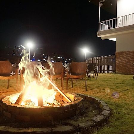 Sl Manor Hill Resort Массури Экстерьер фото